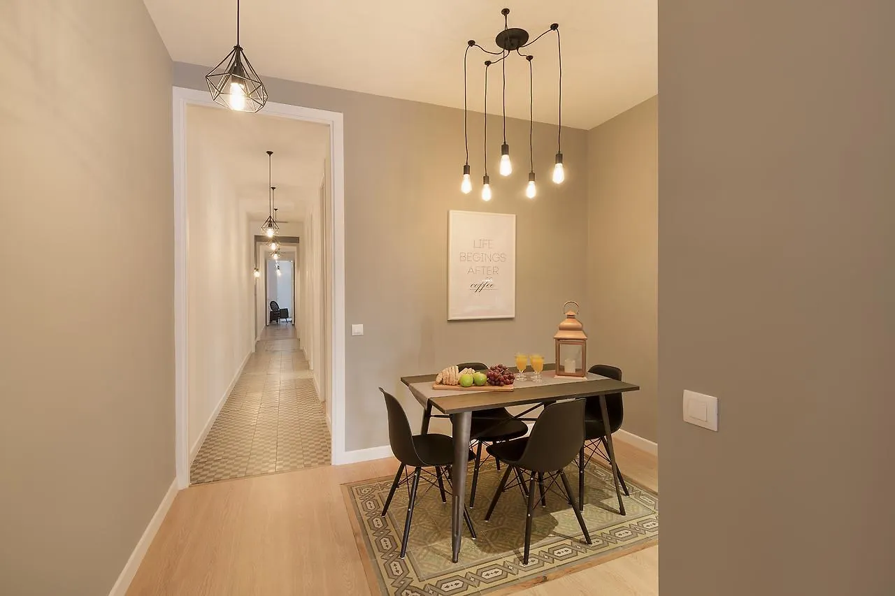 Royal Aribau Nextdoor Apartamento Barcelona 0*,  Espanha